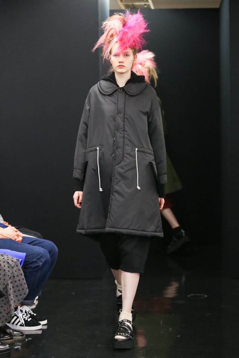 Big Round Collar Hidden Padding Coat 상품이미지1