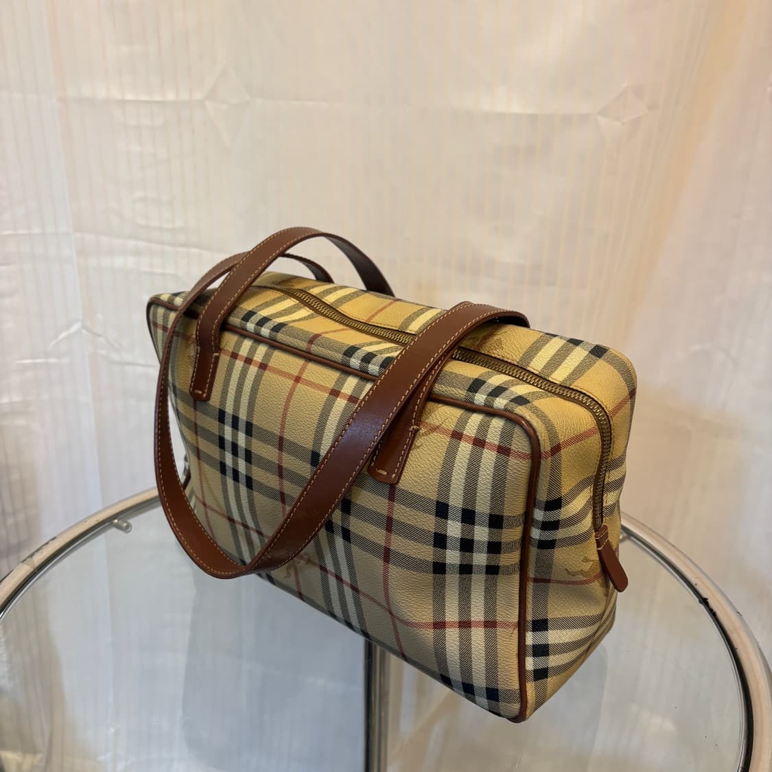 정품 버버리 노바체크 숄더백      상품이미지3