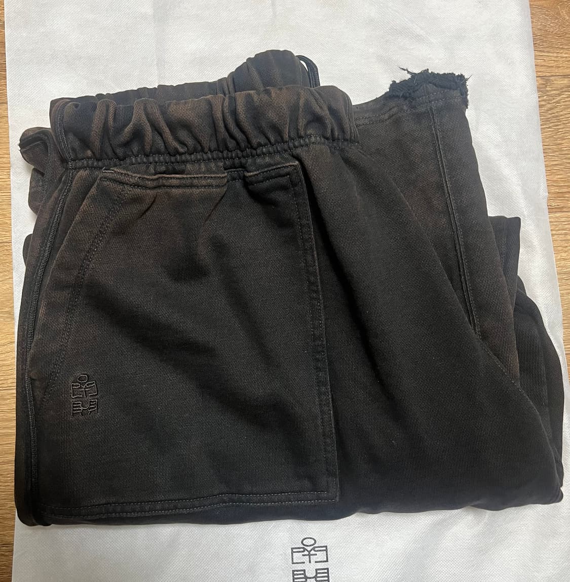 [4]폴리테루 퍼티그 스웻팬츠 블리치드블랙 상품이미지2