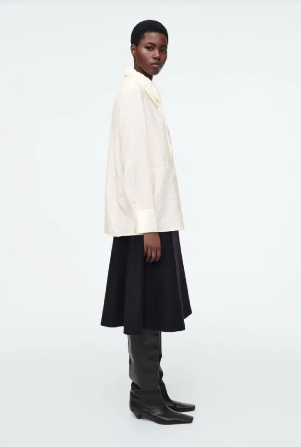 (급처) COS 드로우스트링 퍼넬넥 블라우스 아이보리 34 싸이즈 상품이미지3