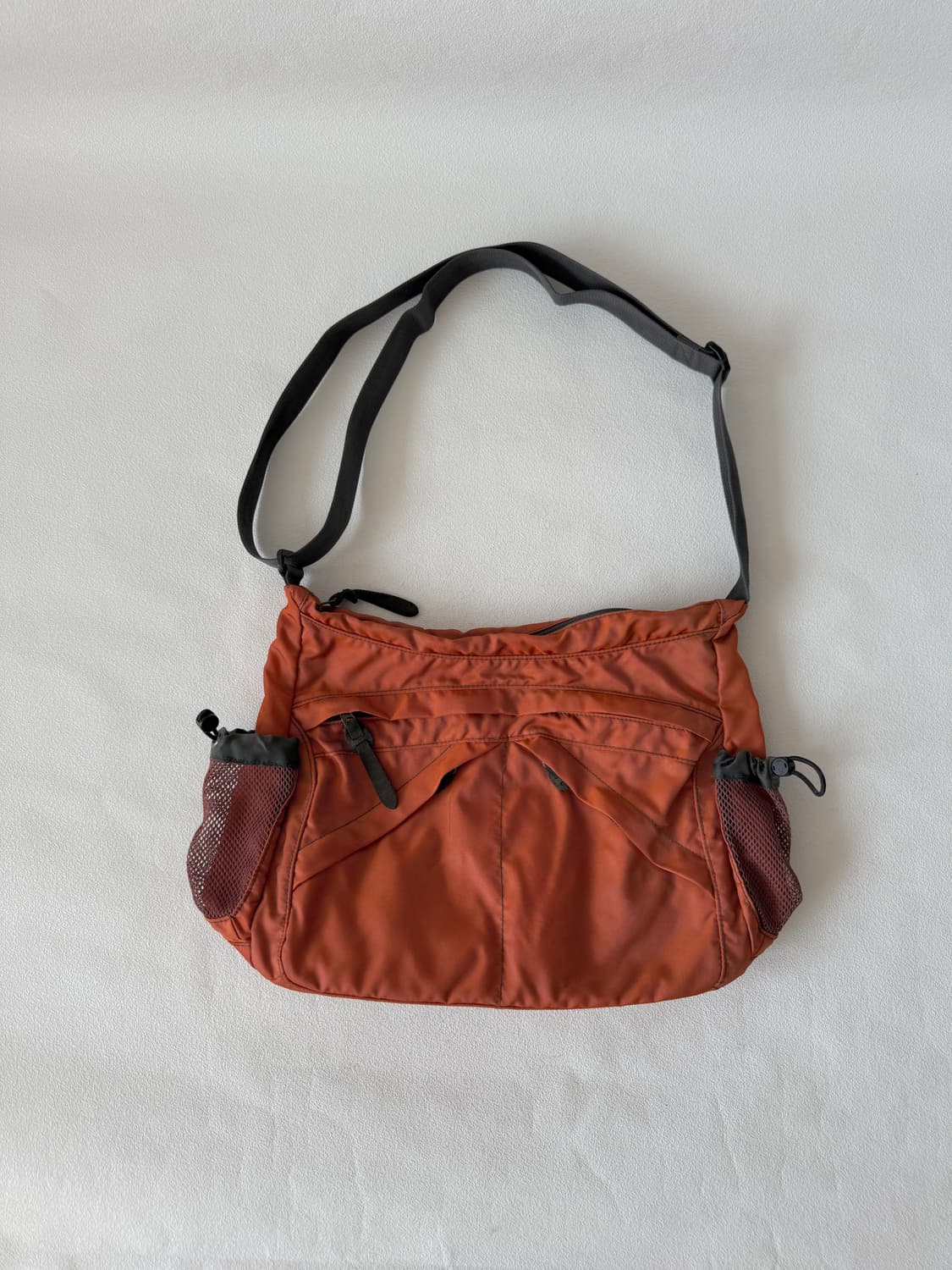 올드 유니클로(UNIQLO) 코듀라 아웃도어 숄더 크로스백 상품이미지1