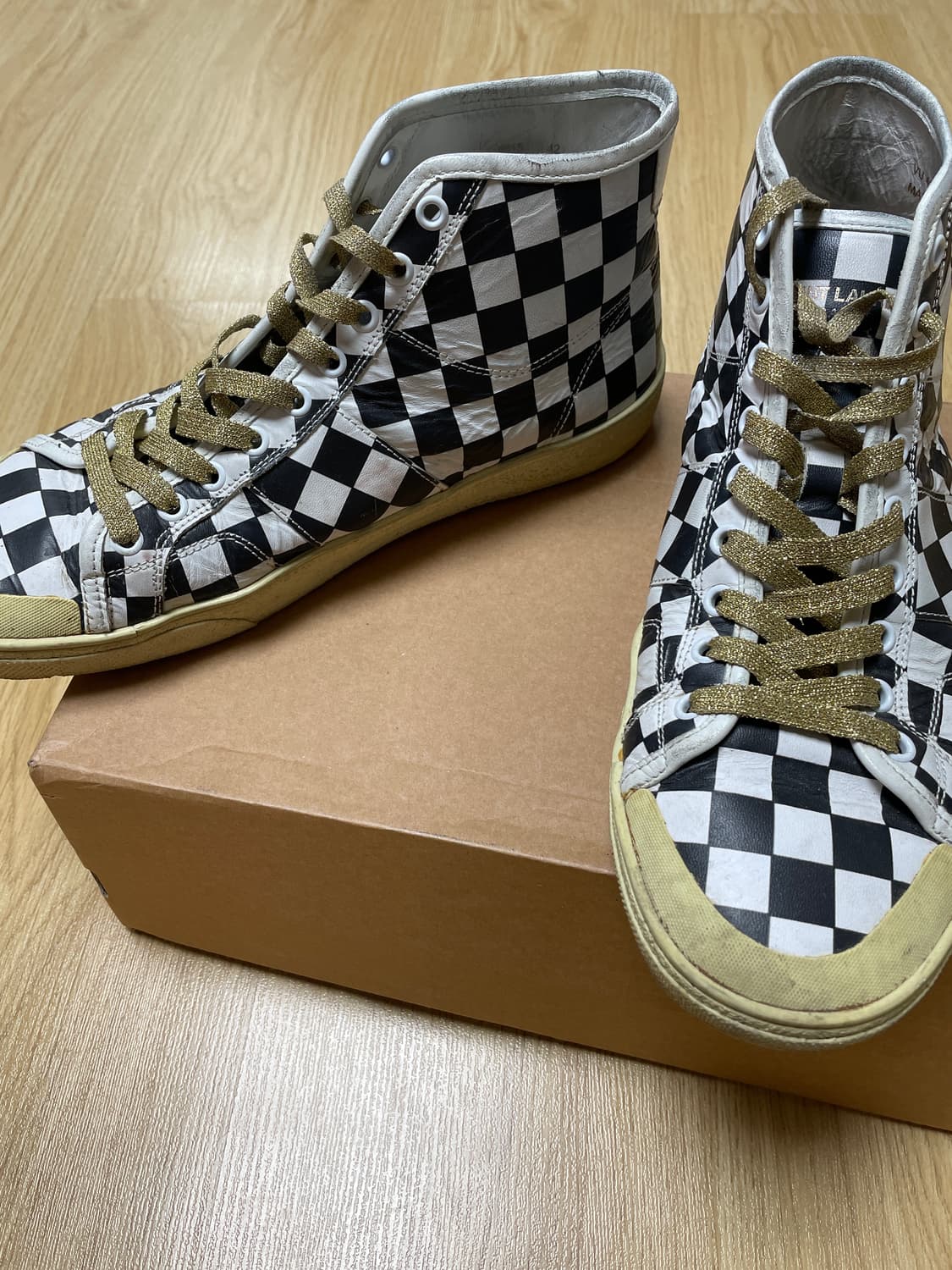 생로랑 체커보드 스니커즈 하이탑 42 상품이미지5