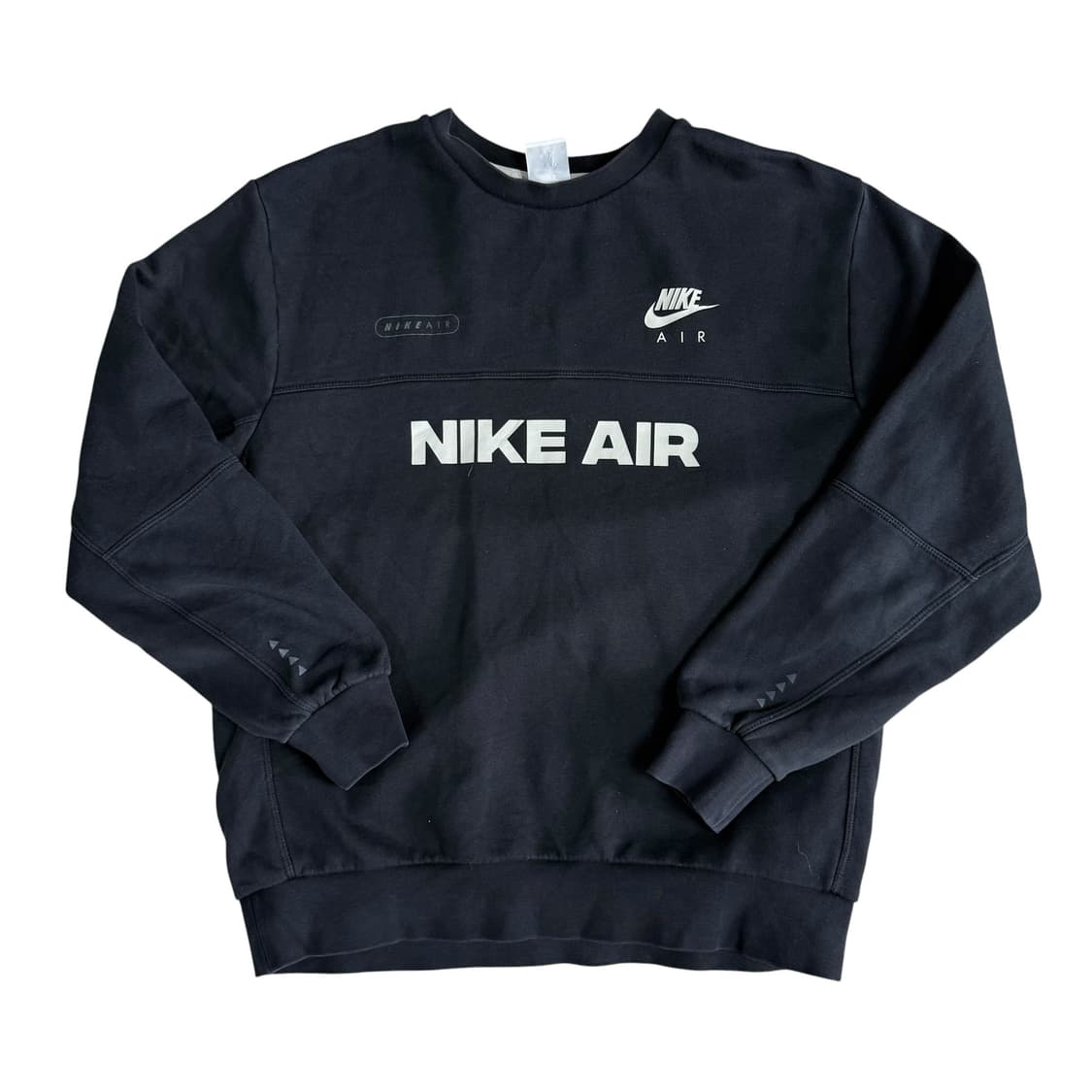 나이키 맨투맨 상품이미지1