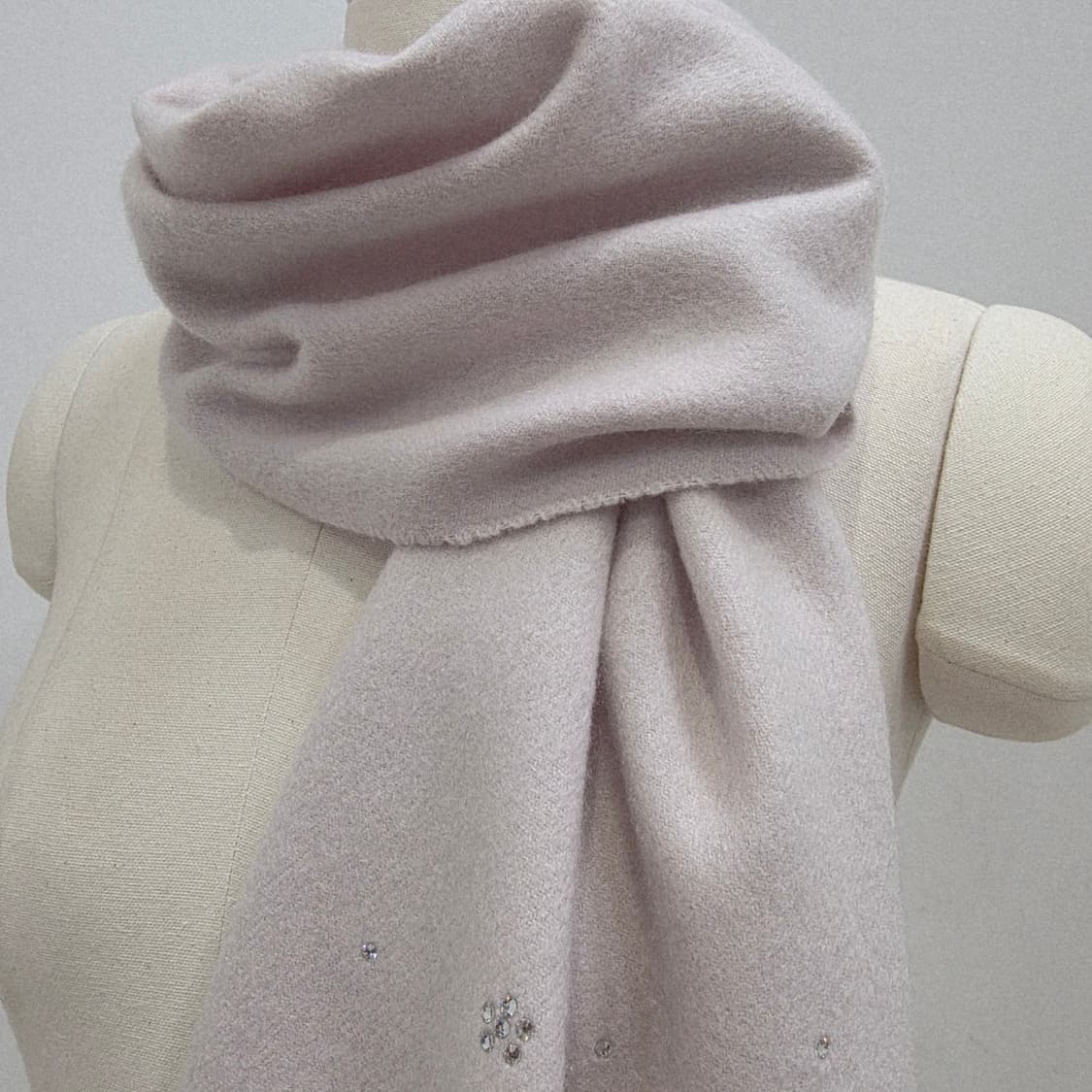 캐시미어 연핑크 비즈 머플러 상품이미지2