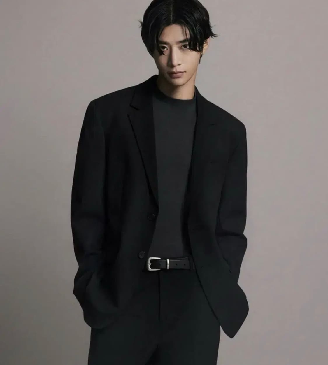 무탠다드 릴렉스드 베이식 블레이저 [블랙] 상품이미지1