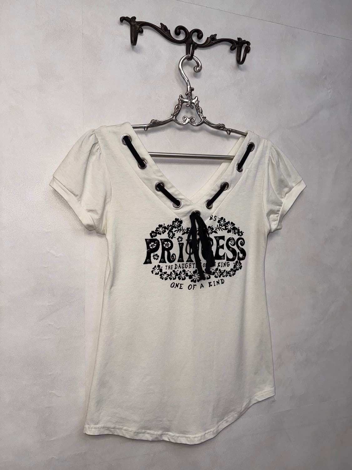 White black fairy floral punching half t 상품이미지2