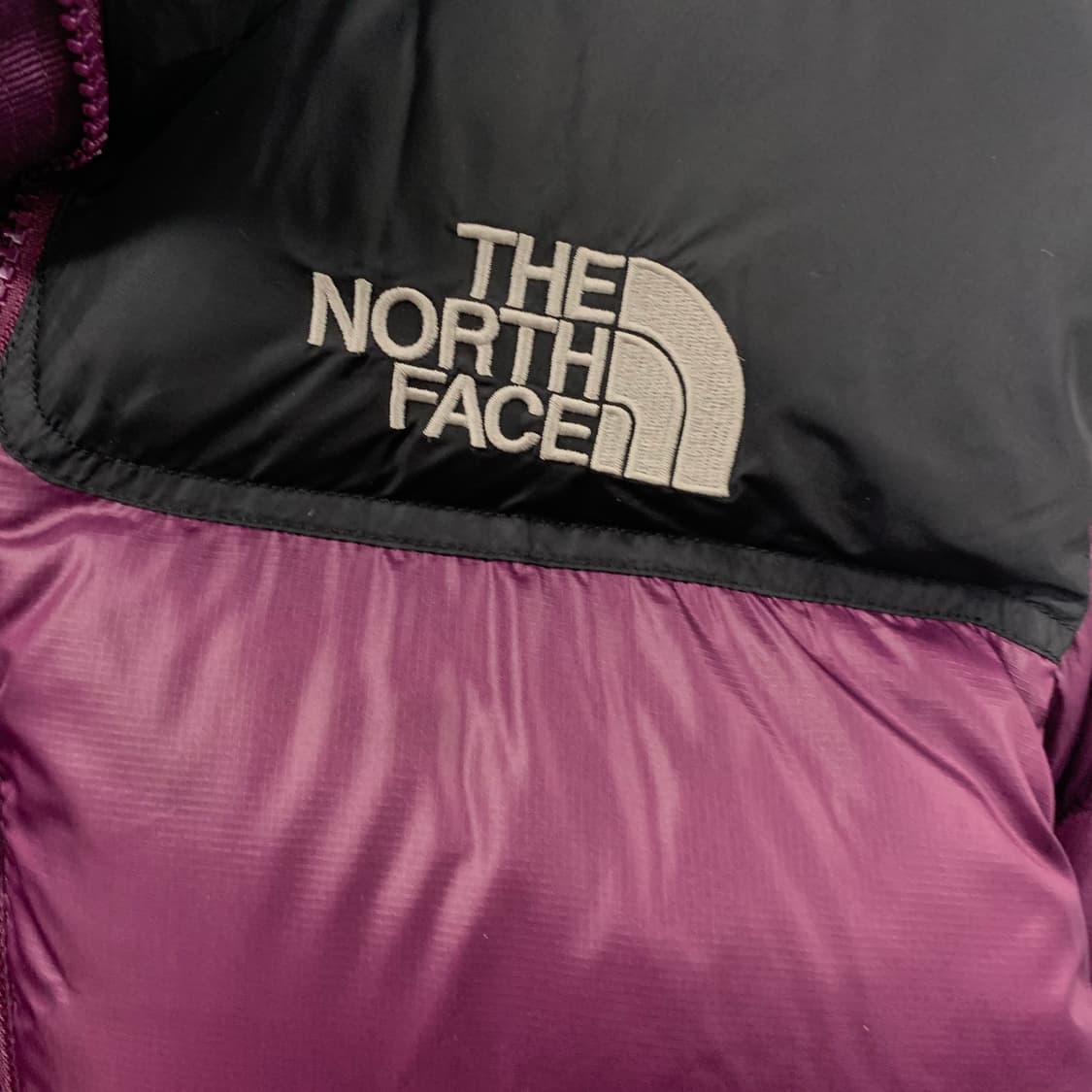 노스페이스 눕시 700 퍼플 패딩 상품이미지4