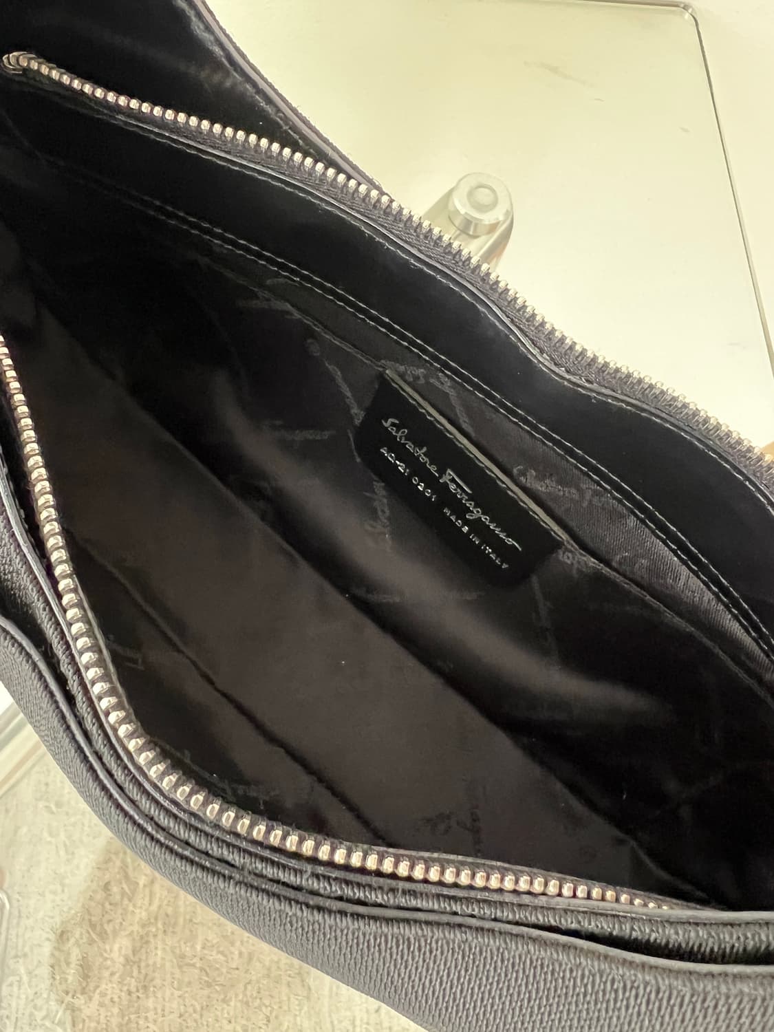 빈티지 페라가모 간치니 블랙 숄더백 상품이미지5