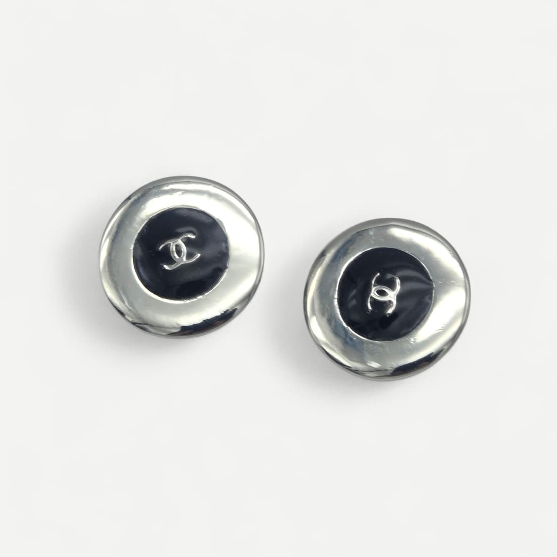 샤넬 90'sCC로고 귀걸이 상품이미지3