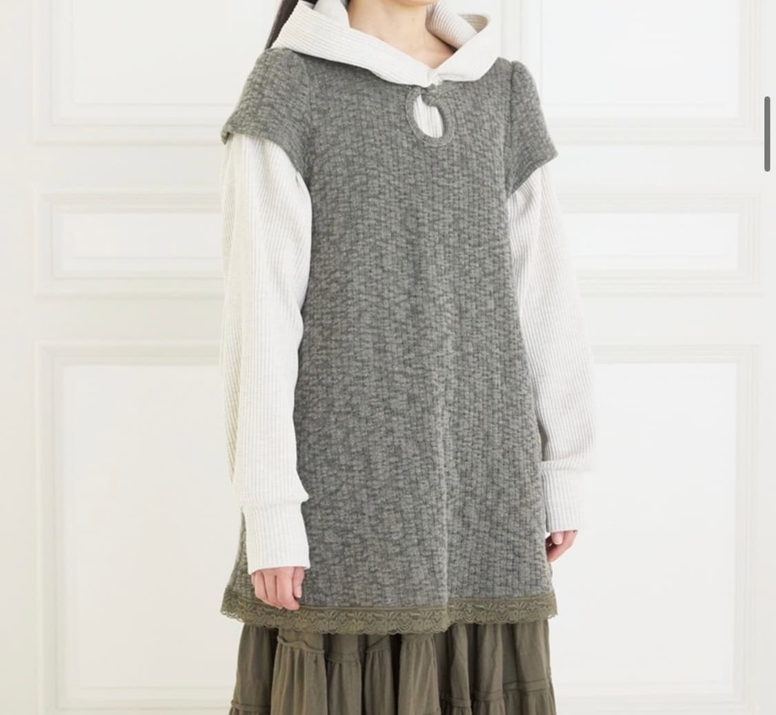 콜로신스 Weird Drop Top Dress + Blanket Hood 상품이미지1