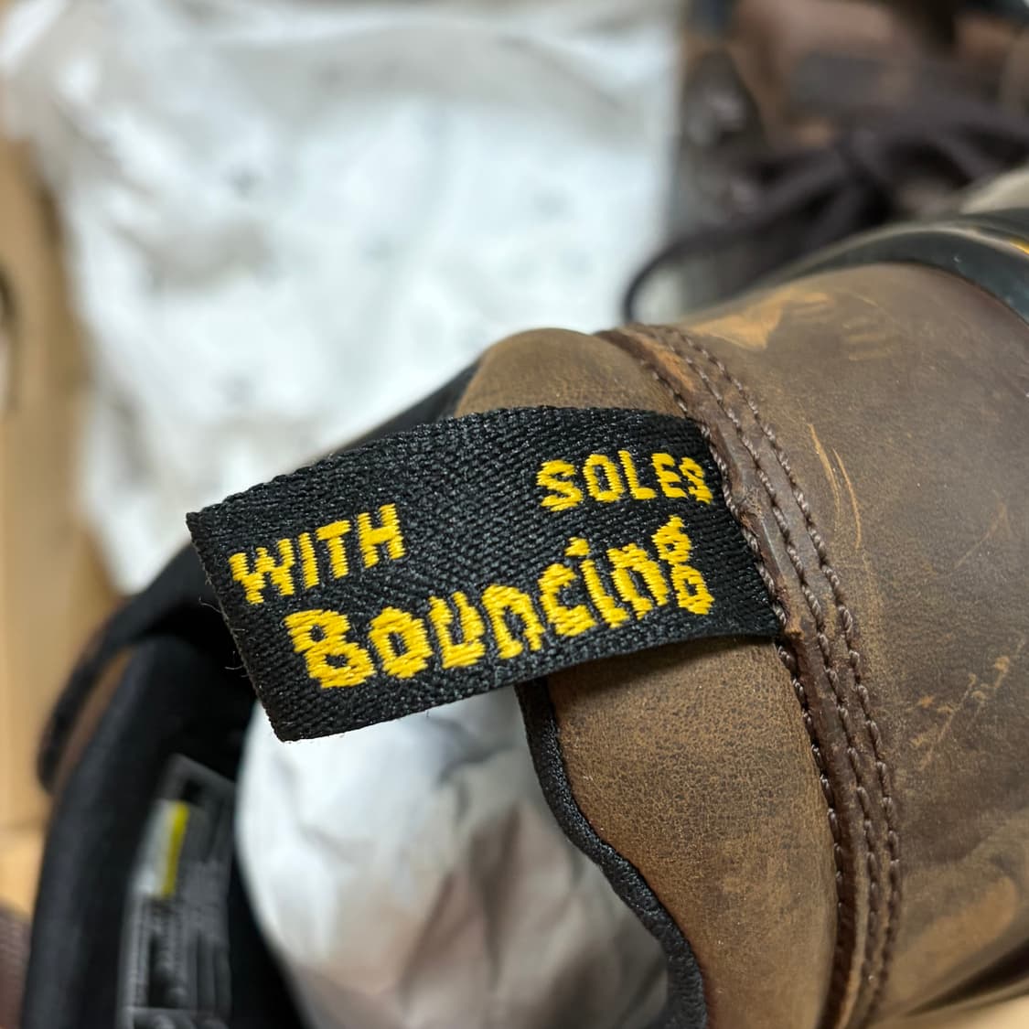 (예약중)닥터마틴 리더 와이오밍 다크 브라운 크레이지 호스 230 상품이미지3