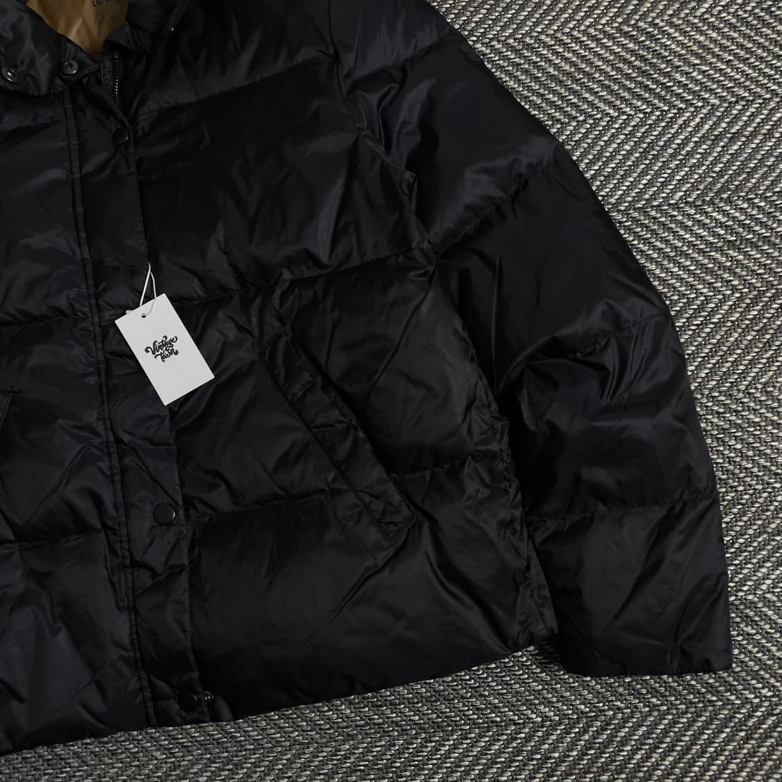 언더이머 스펠로고 우먼스 경량 다운 푸퍼 패딩o 2891 상품이미지2