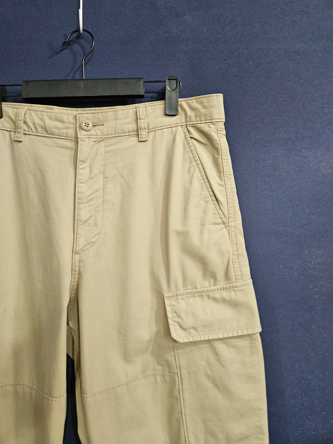 유니클로 베이지 남성 허리 34 카고팬츠  상품이미지4