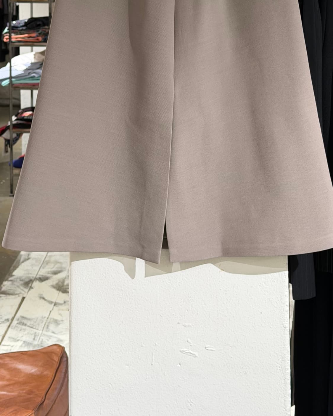 더로우 그레이 울 실크 블랜드 롱 스커트 상품이미지6