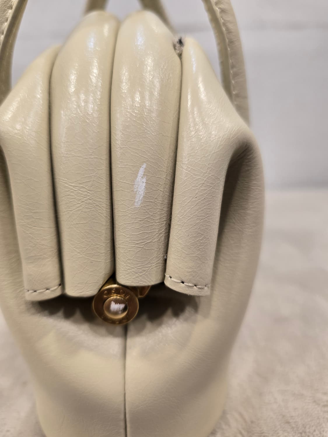 오소이 써클 브로트 미니 토트백 아이보리 상품이미지9