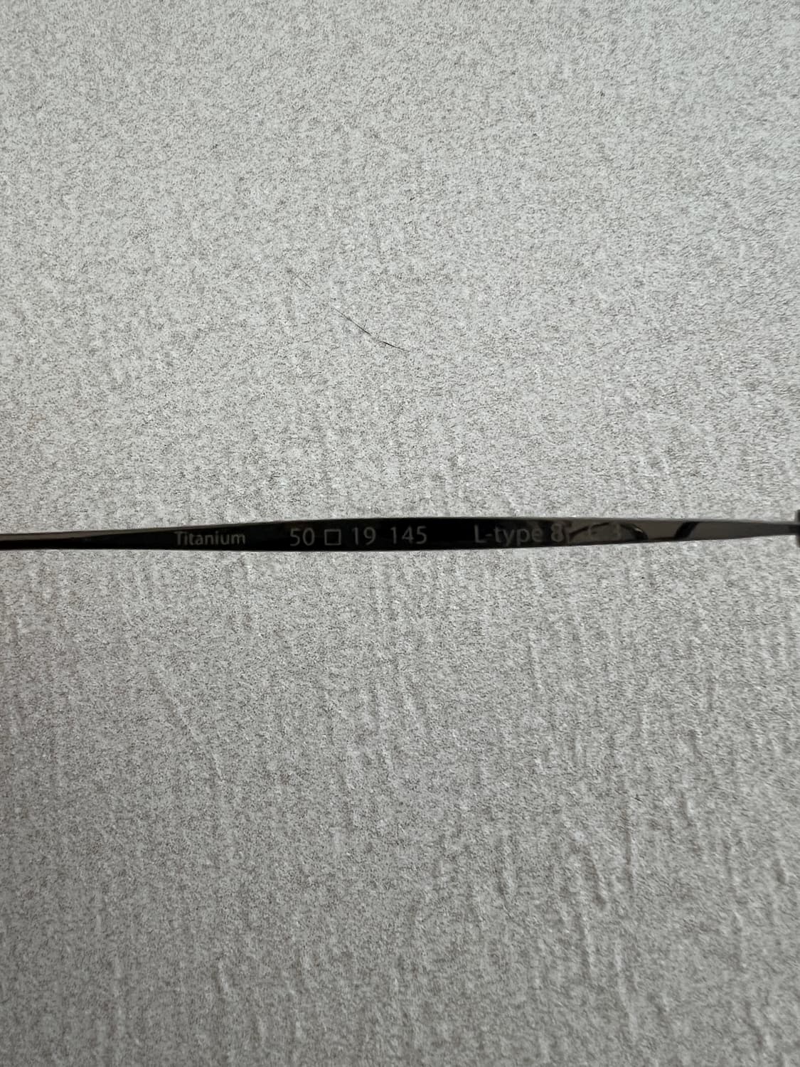 래쉬 티타늄 안경테 팝니다 상품이미지4