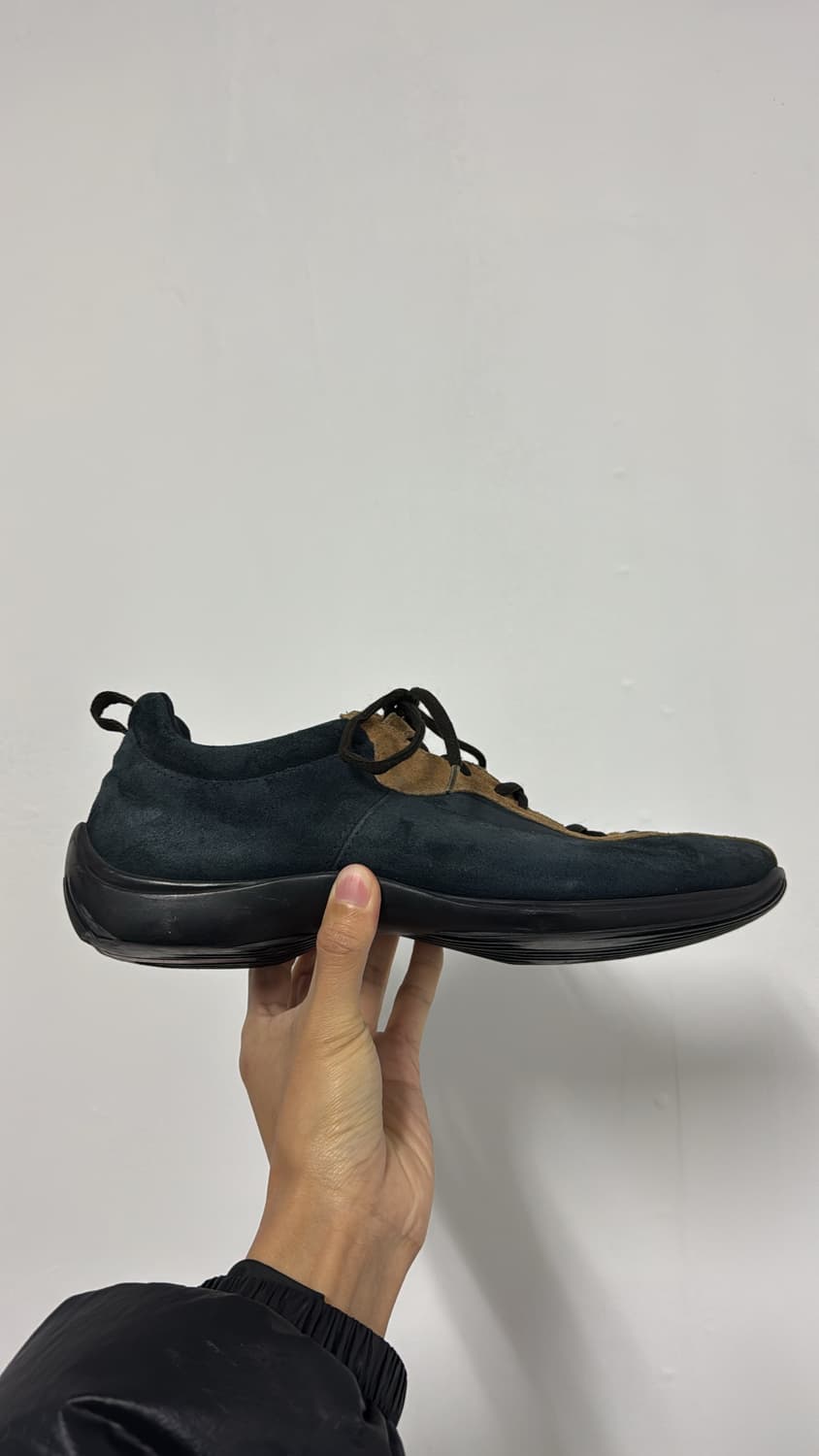 90s 프라다 스웨이드 스니커즈 상품이미지2