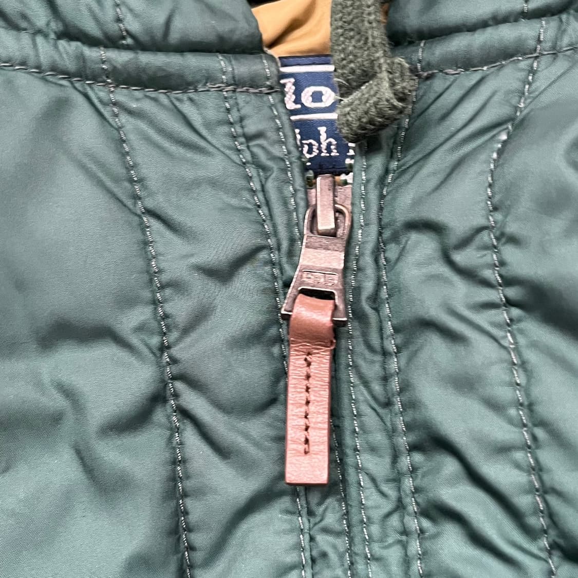 폴로 랄프로렌 딥 그린 베이지 숏패딩  상품이미지7