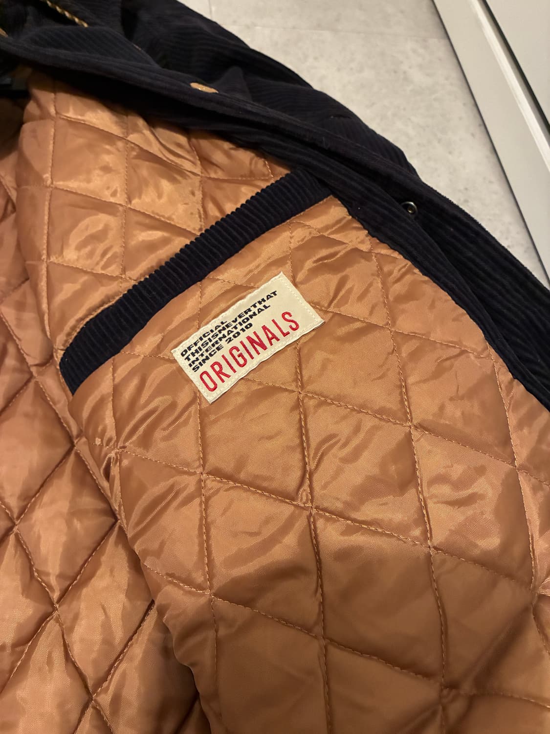 디스이즈네버댓 디네댓 코듀로이 바시티 자켓 상품이미지4