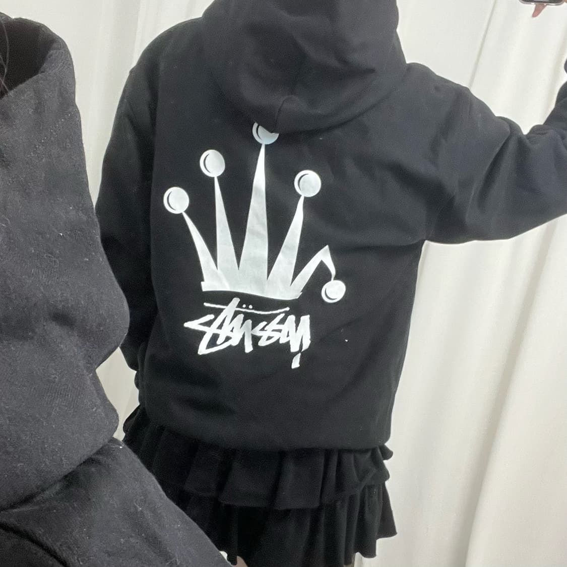 Stussy black Regal Crown hoodie 상품이미지4