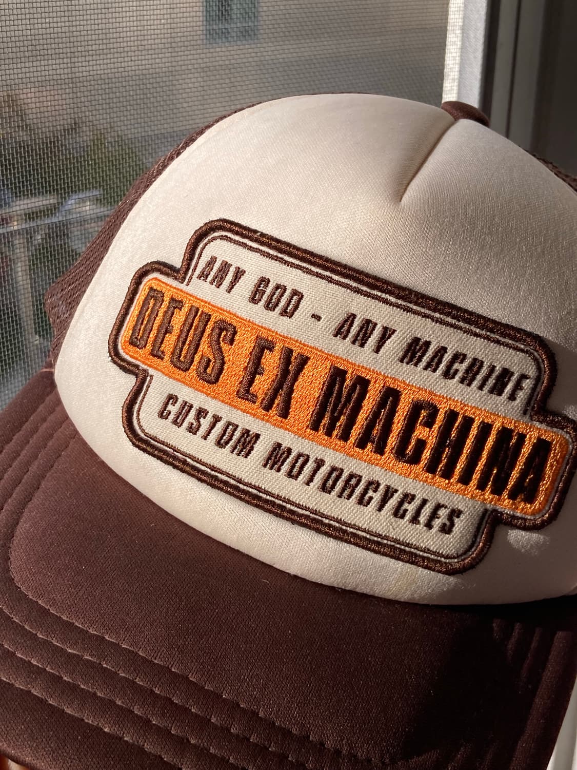 데우스 엑스 마키나 Deus Ex Maxhina 브라운 배색 메쉬 볼캡 상품이미지5