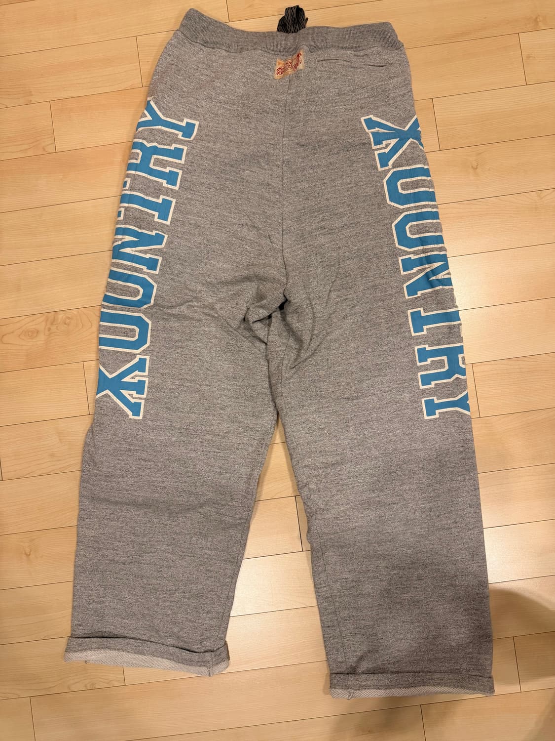 캐피탈 XCOUNTRY 회색 와이드 스웻팬츠 상품이미지2