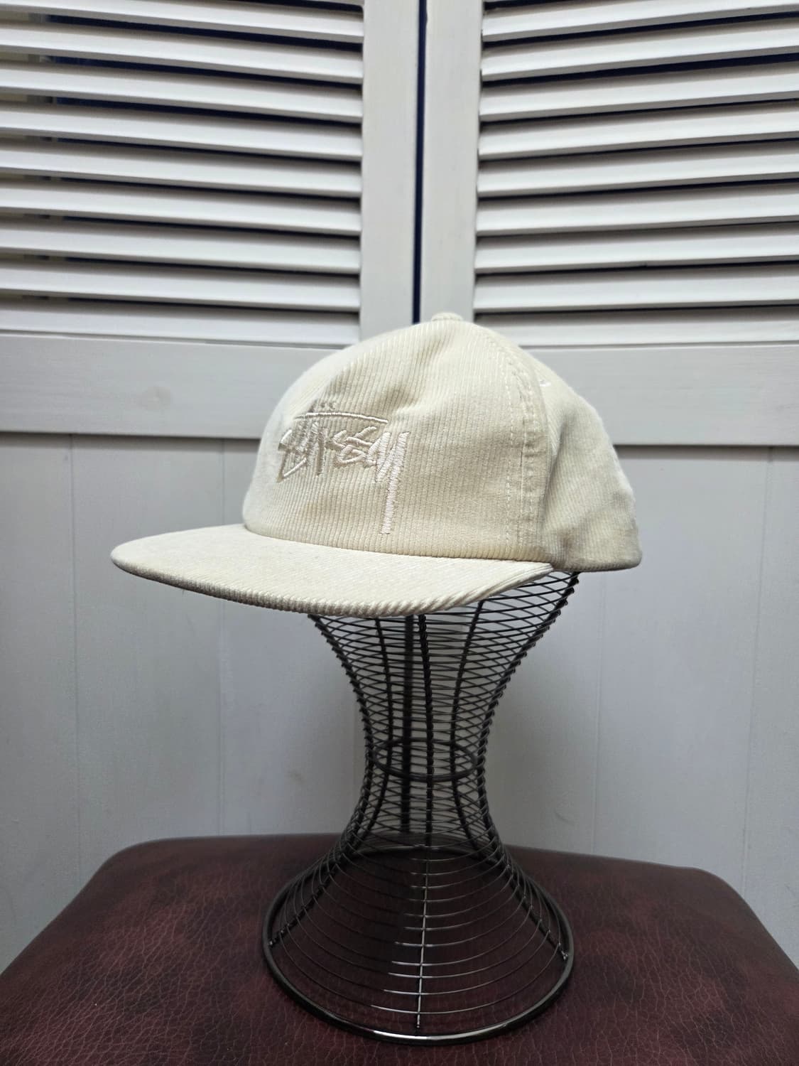 스투시 코듀로이 스냅백 상품이미지1