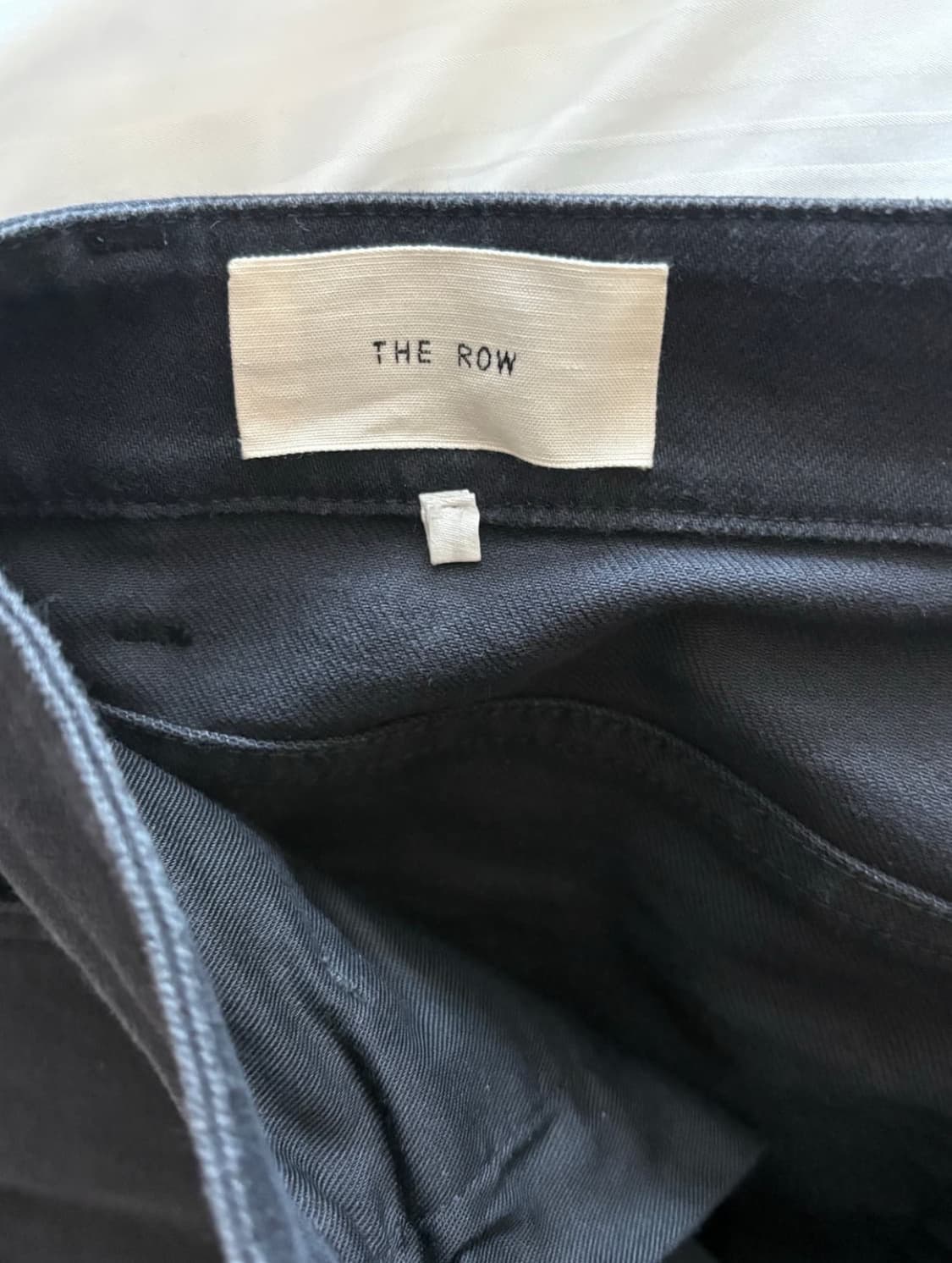 The row 블랙진 30 상품이미지2