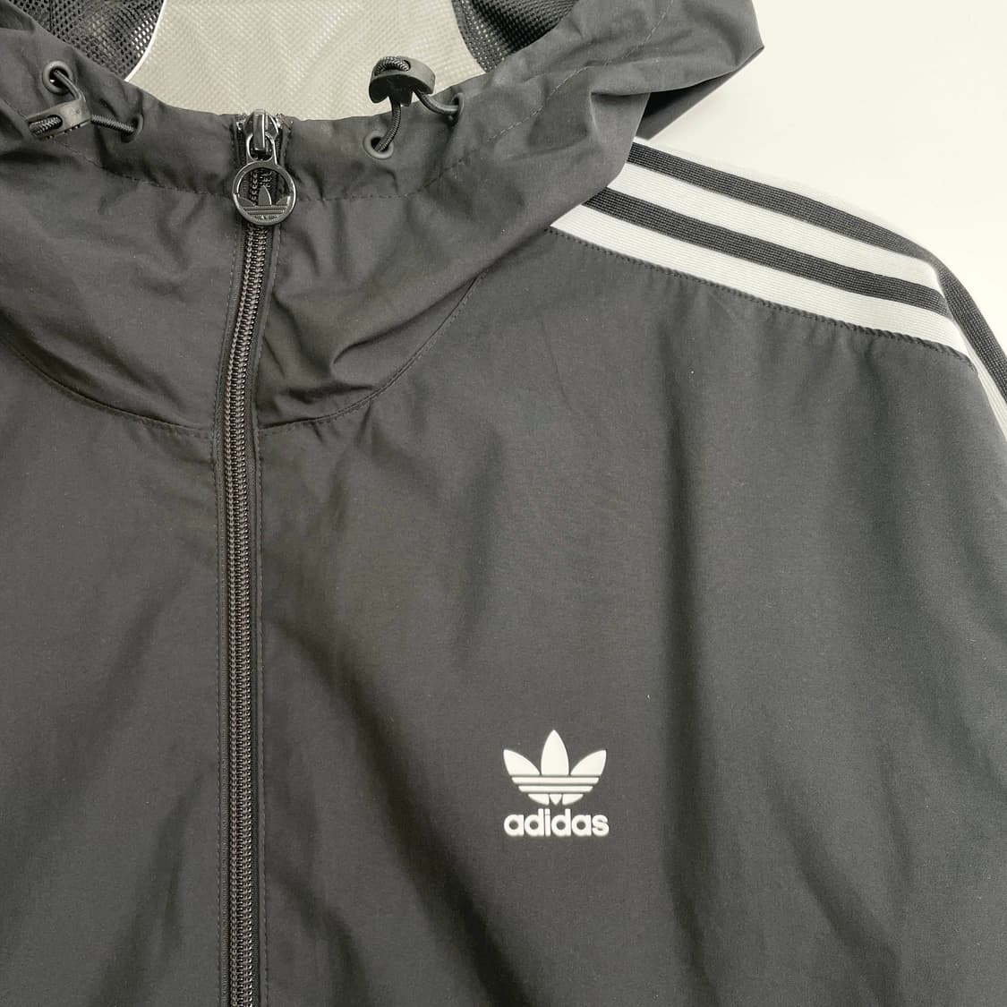 C1 아디다스 오리지널스 3D 트레포일 윈드브레이커 L사이즈 상품이미지2