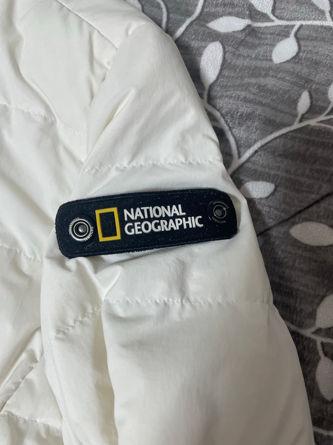 내셔널지오그래픽 경량패딩 상품이미지2
