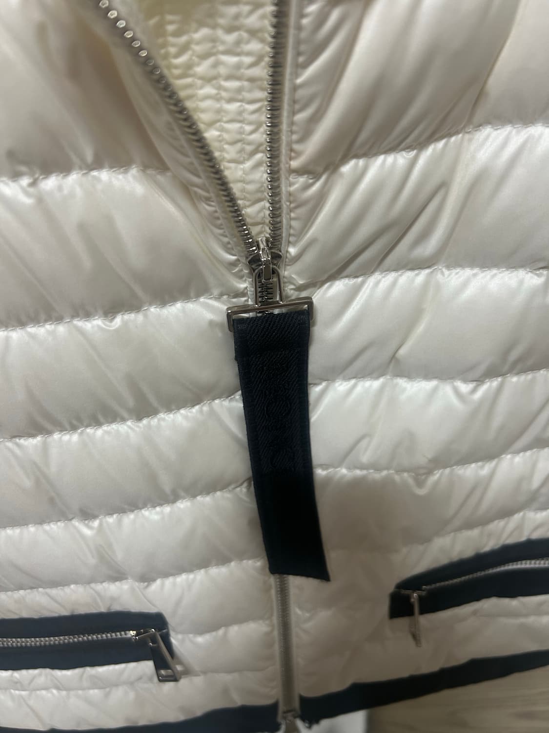 몽클레어 레물러스 패딩 상품이미지5