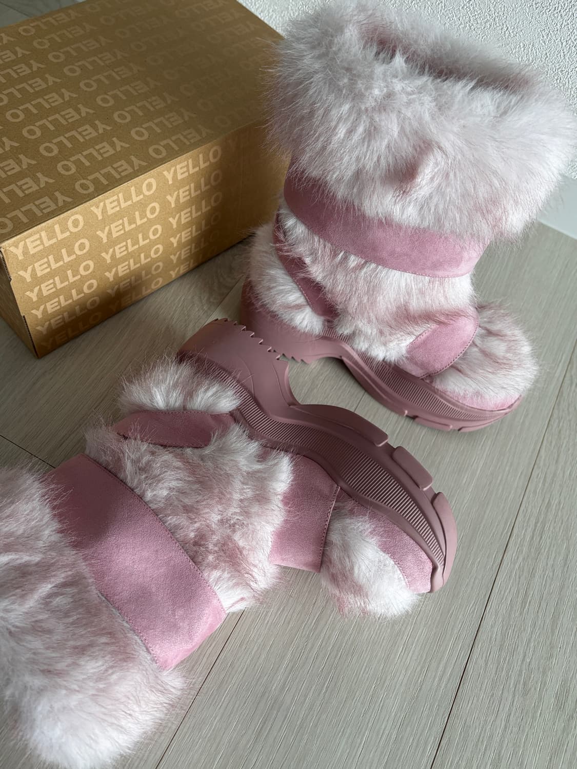 Yello 이엘로 옐로 MOLO 퍼 부츠 상품이미지7