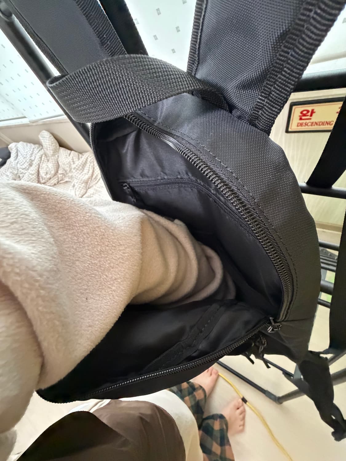 고프코어 가방 상품이미지3