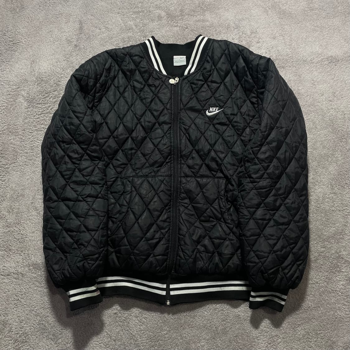 나이키 퀄팅자켓 상품이미지2