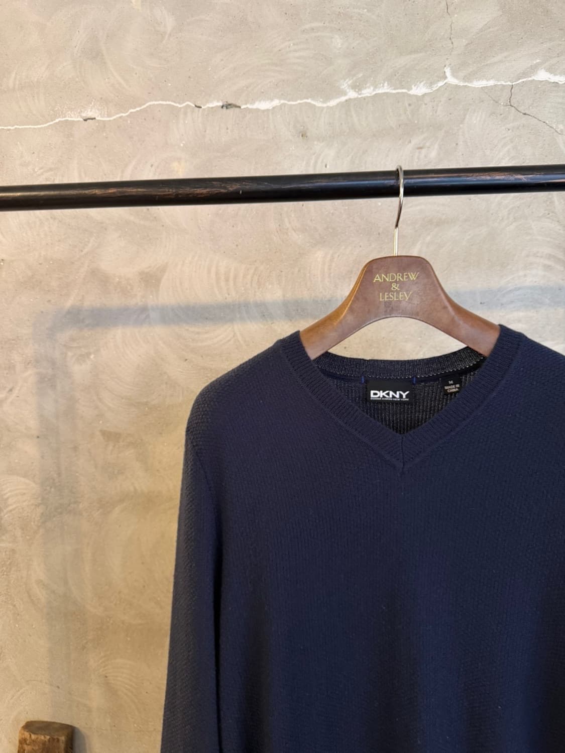 DKNY 브이넥 니트 100 상품이미지2