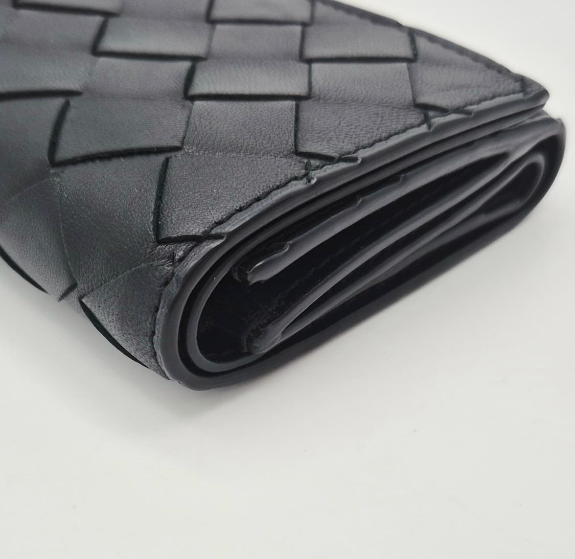 [중고명품셀렉트]보테가베네타 3단 반지갑 블랙 금장 지퍼 지갑 상품이미지4