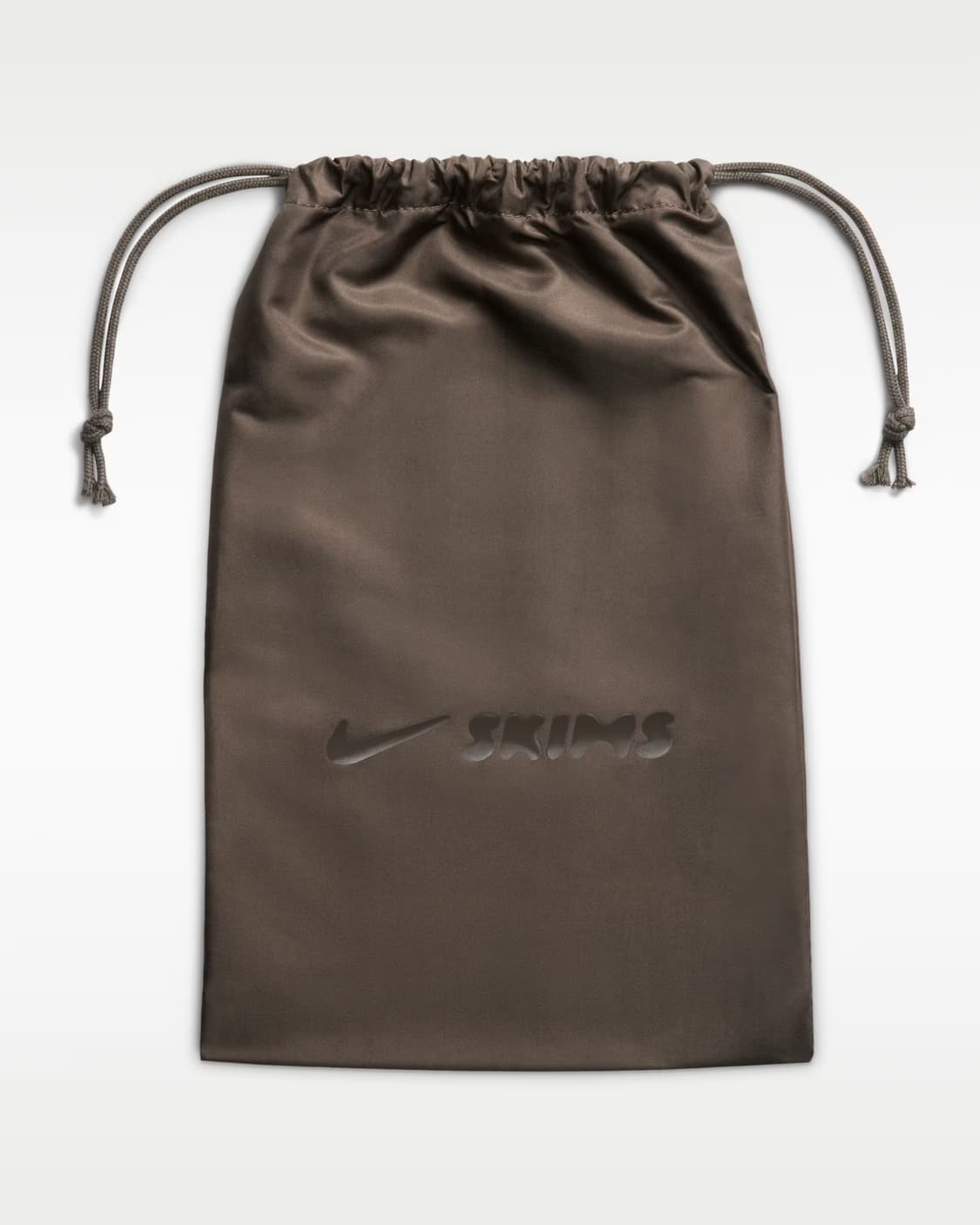 [NIKExSKIMS] 나이키스킴스 리프트 새틴 240 새상품 판매 상품이미지9