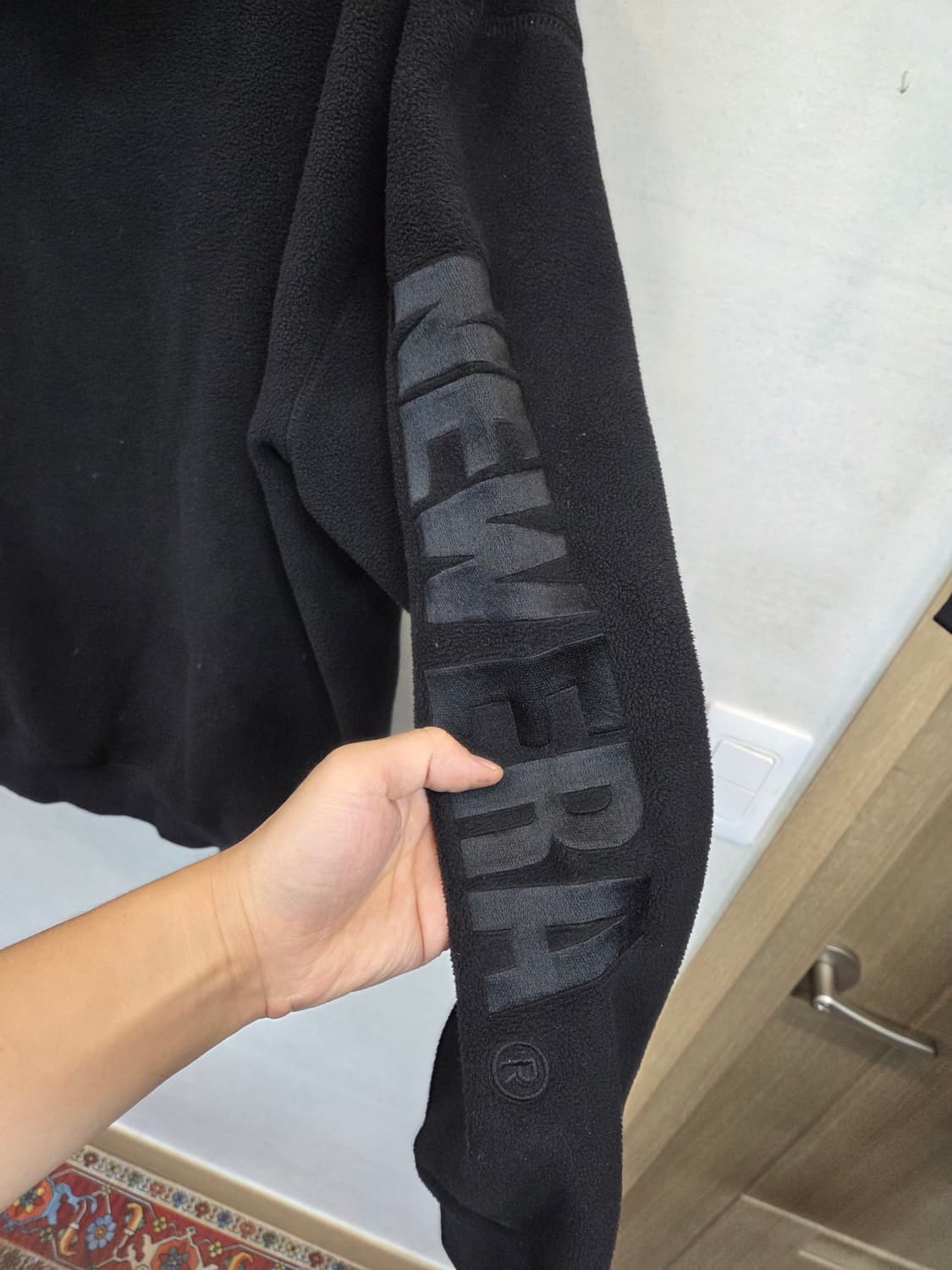 뉴에라 스펠아웃 로고 플리스 후드티 110 상품이미지4