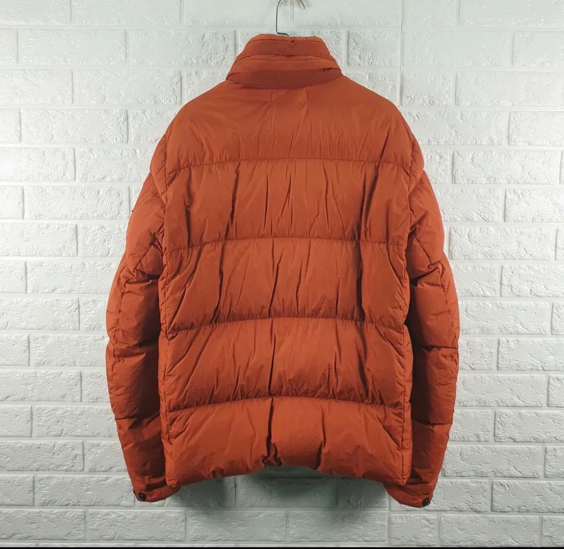 스톤아일랜드 크링클랩스 다운 자켓팝니다 상품이미지2