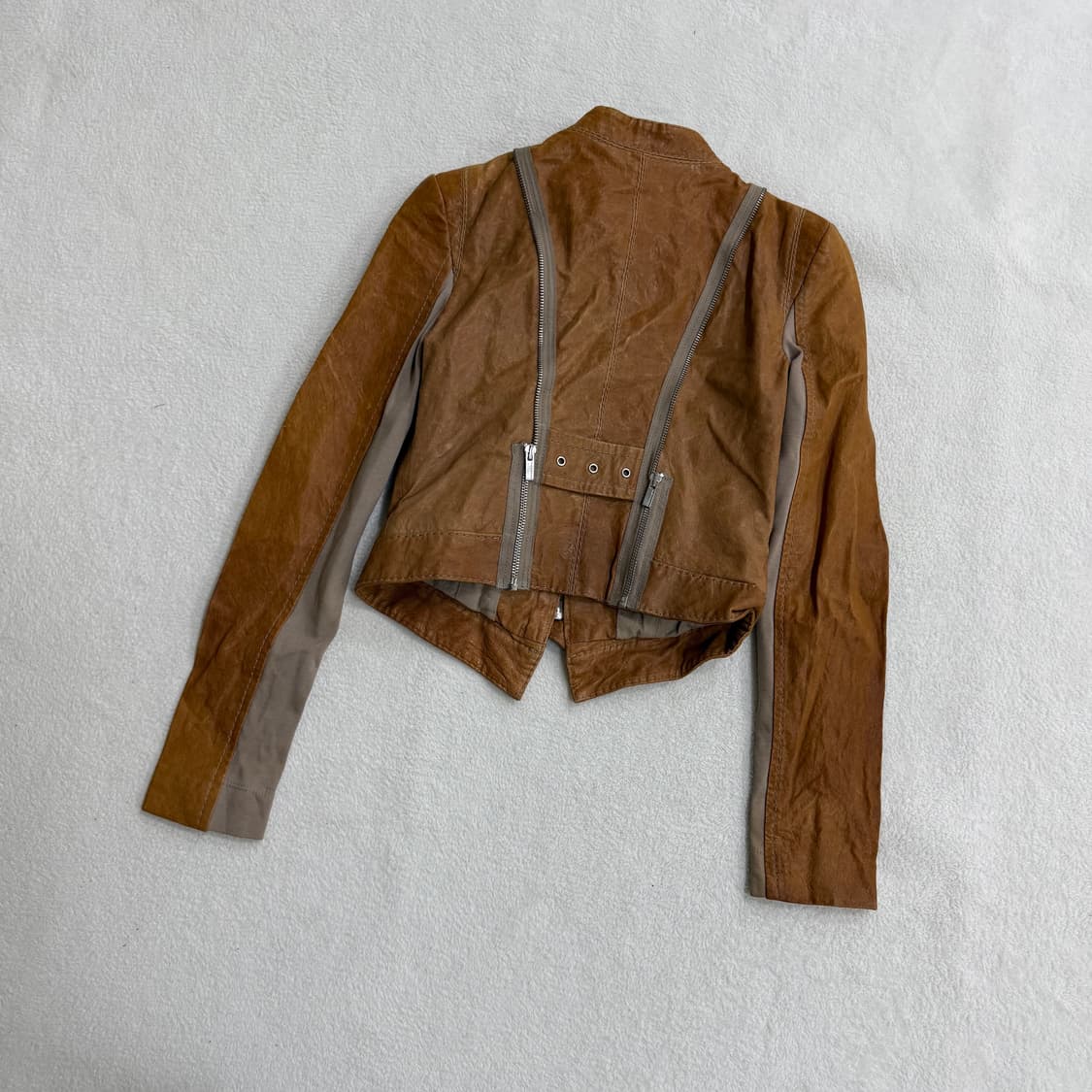 XS BCBGMAXAZRIA 가죽자켓 0424T 상품이미지2