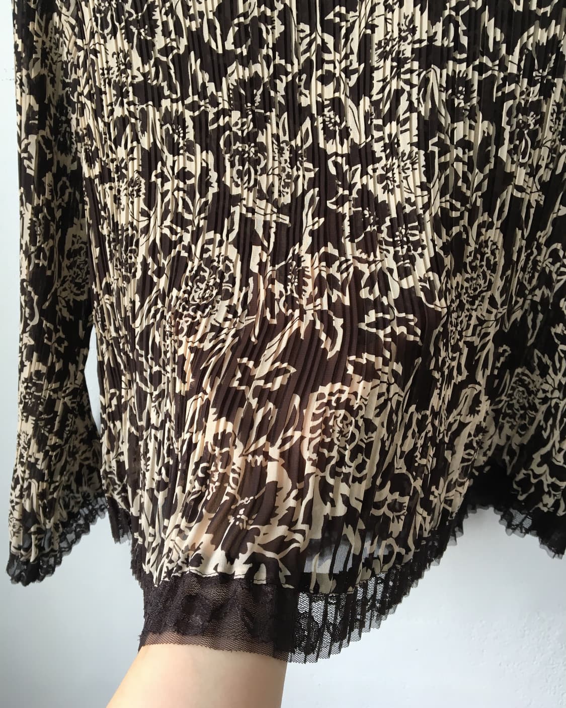 ruffle point pleats blouse 상품이미지5