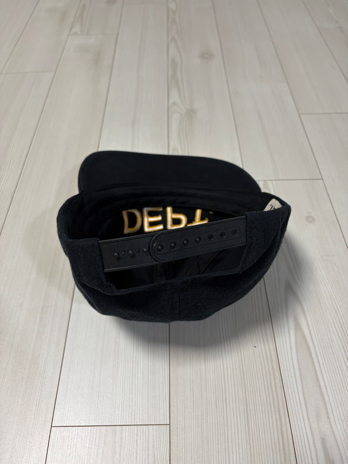 갤러리디파트먼트 DEPT 자수로고 공용 볼캡 DH-90147 BLCK 상품이미지4