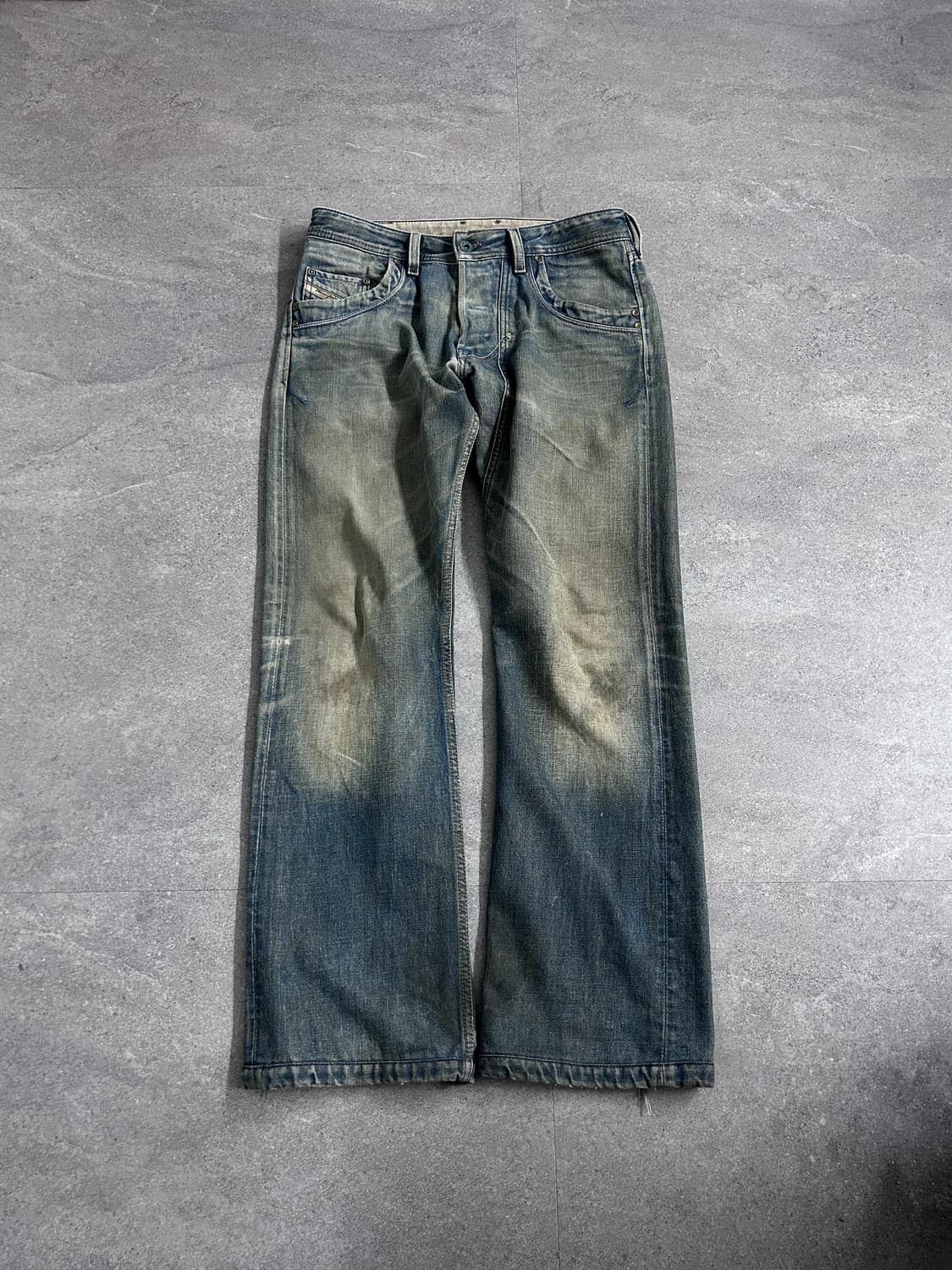 디젤 샌드 워싱 데님 팬츠 상품이미지3