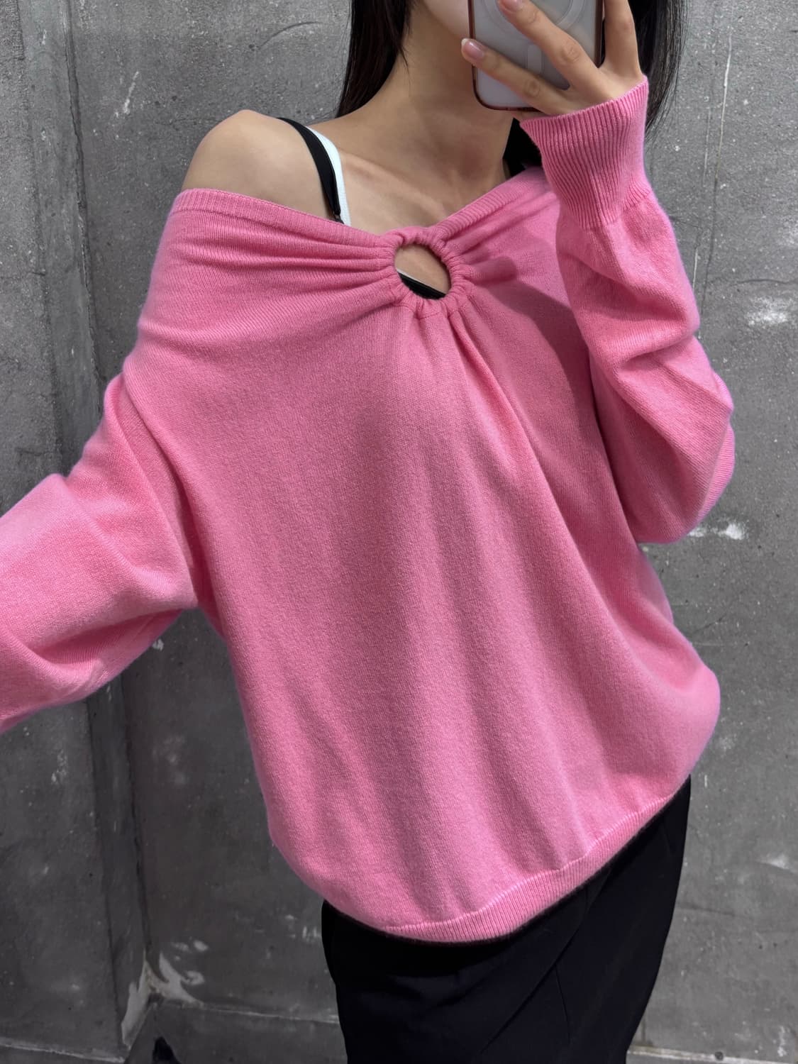 Sandro 산드로 네이쥬 링 디테일 컷아웃 스웨터 상품이미지2