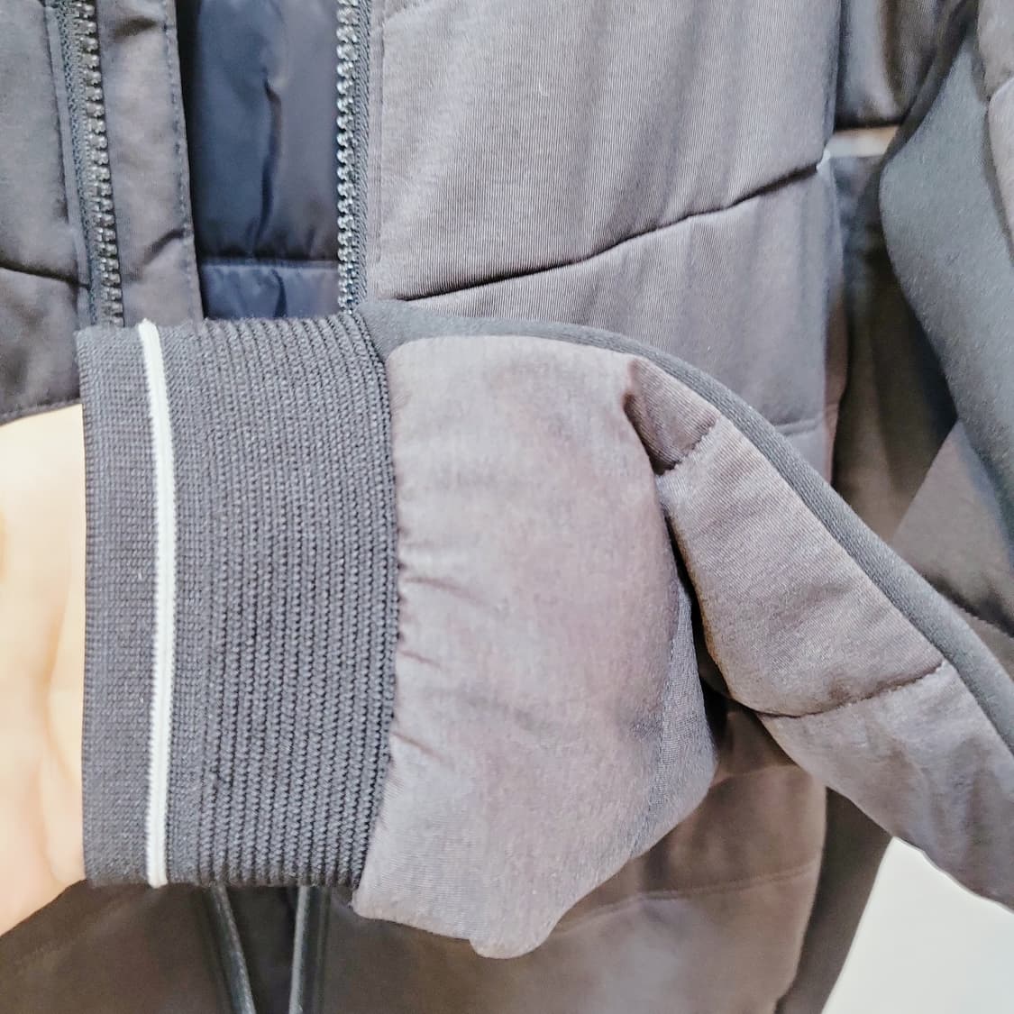 95~100) 디스커버리 경량패딩  상품이미지7