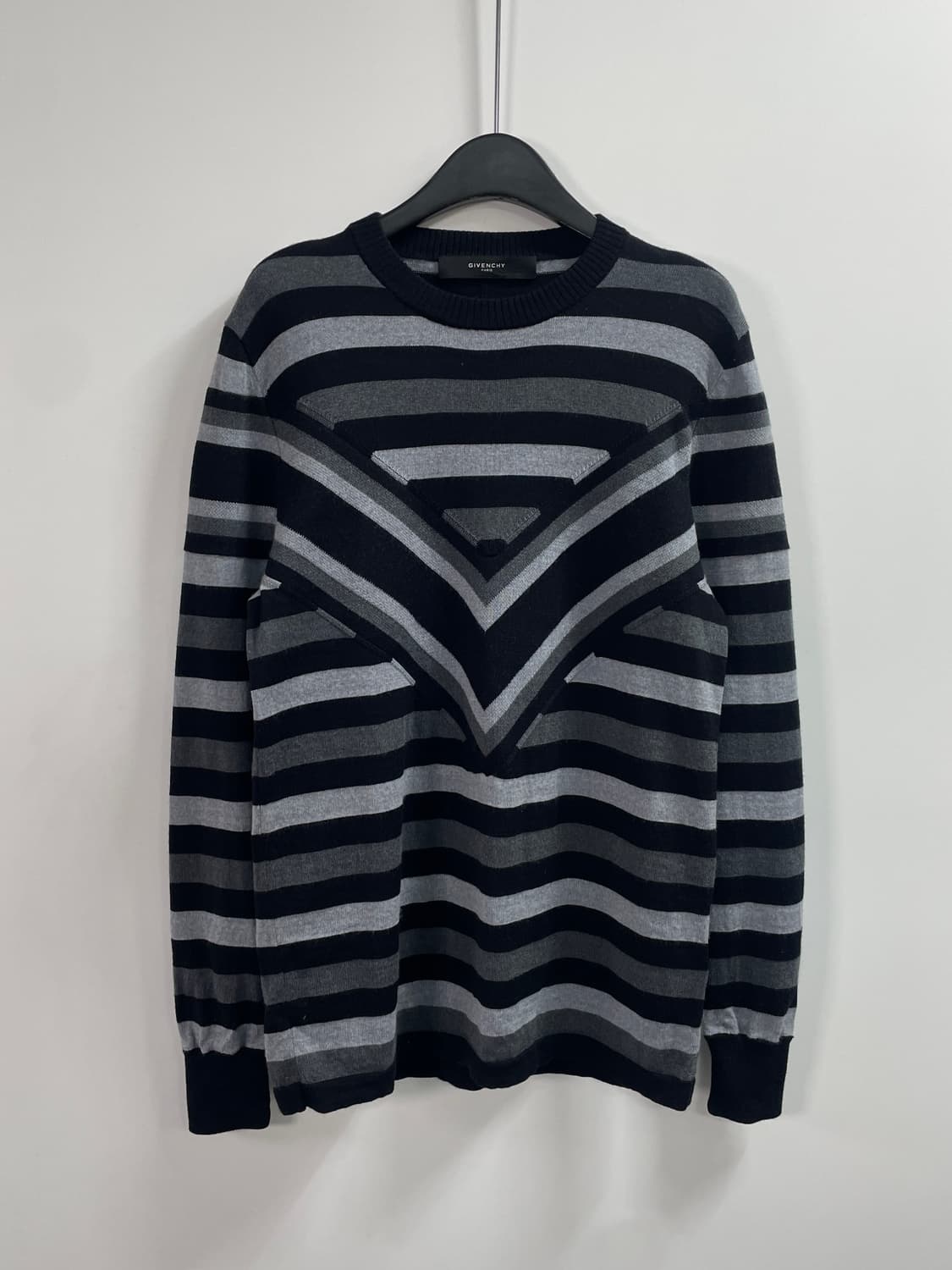 지방시 스트라이프 니트 (on.194) 상품이미지1