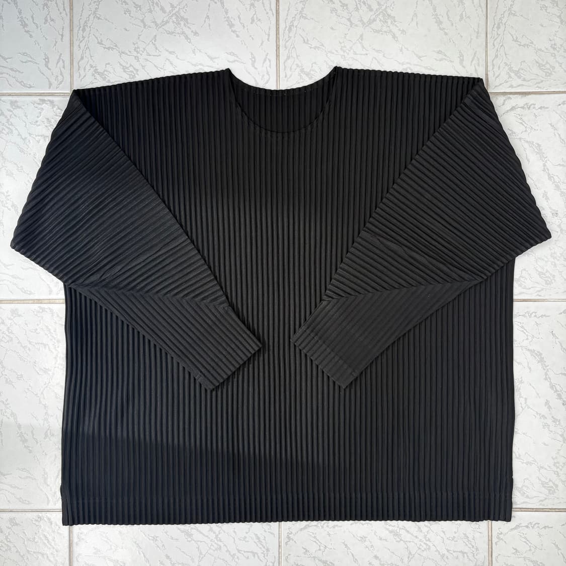 ISSEY MIYAKE LONG SLEEVE 상품이미지1