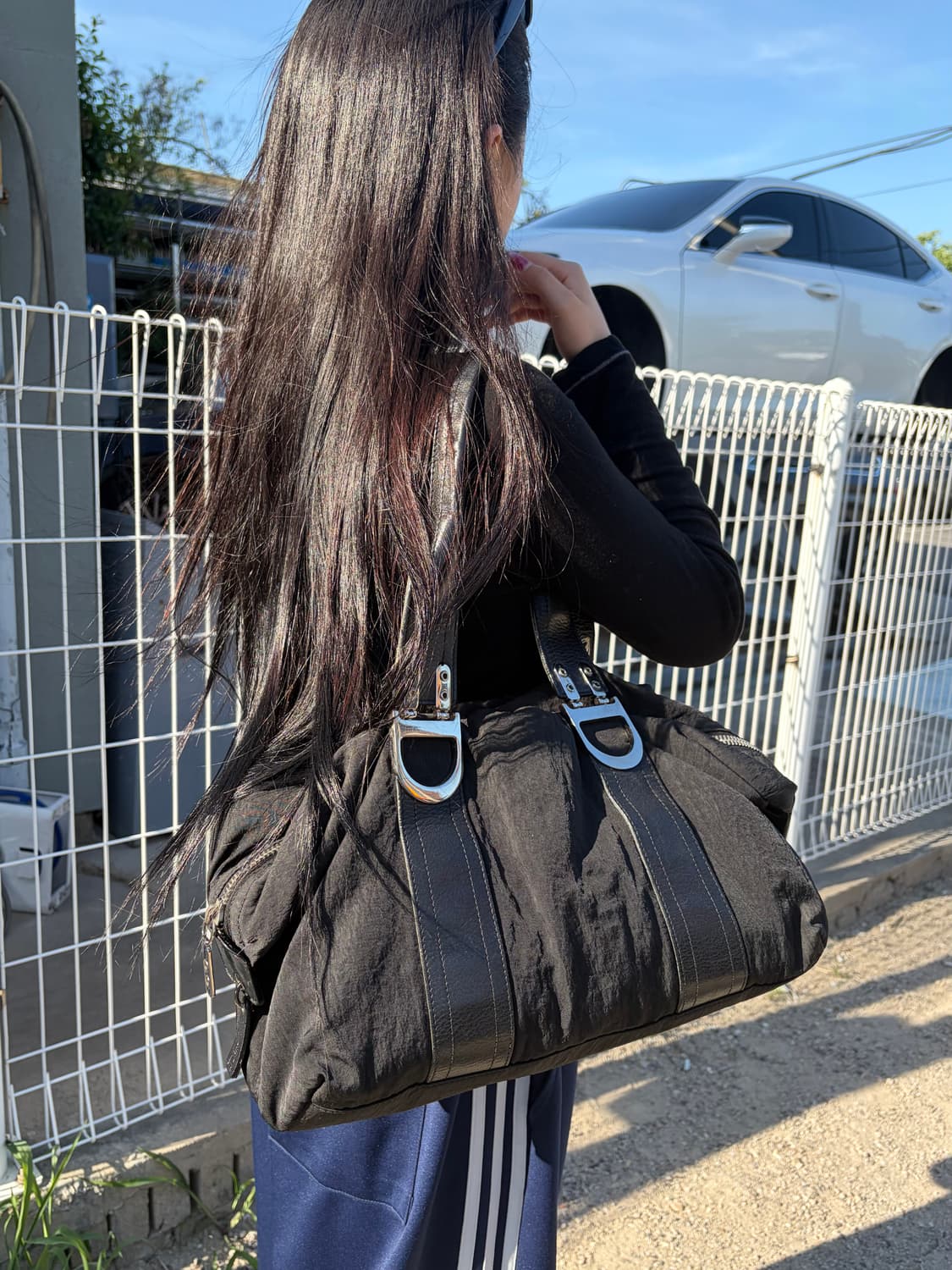 반짝특가🖤)) 디올 디올링 D 버클 나일론 숄더백 블랙 상품이미지1