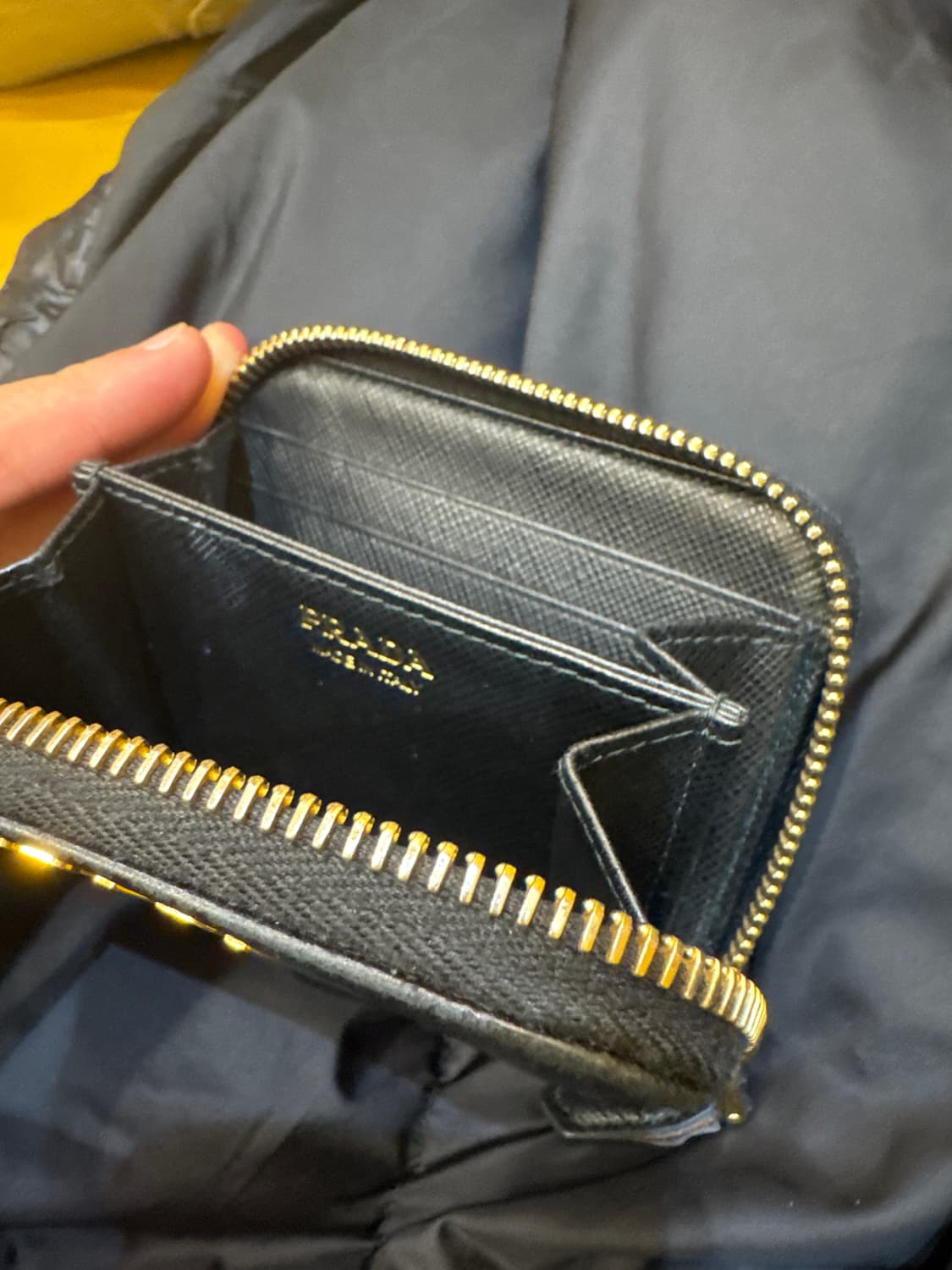 프라다여성동전지갑 상품이미지3