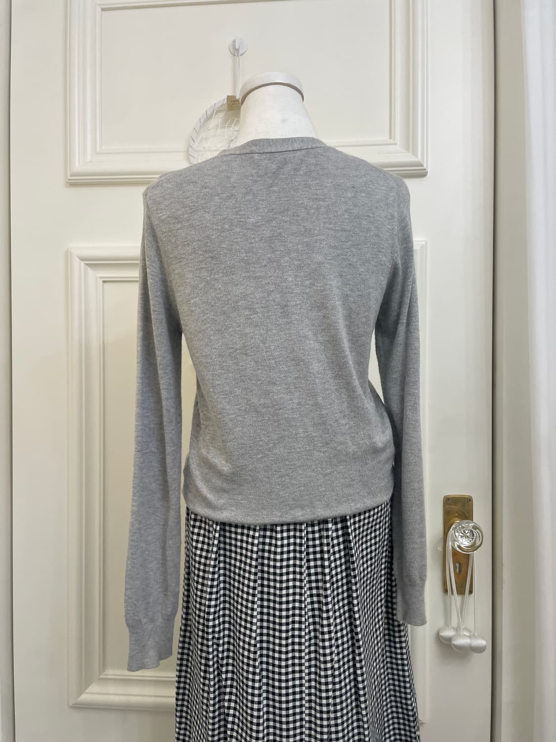 gray basic v-neck cardigan(size-M) 상품이미지5
